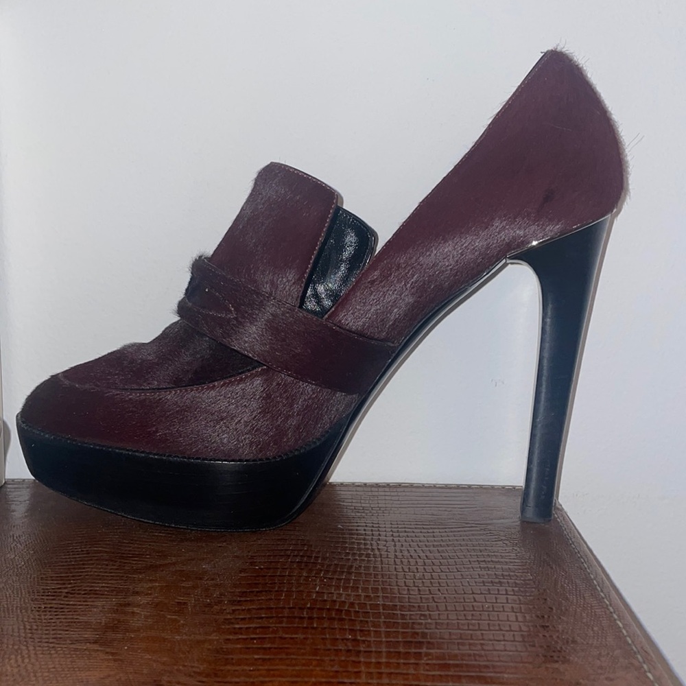 Chestnut Burberry heels. Never worn